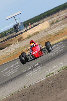 media/Jun-04-2022-CalClub SCCA (Sat) [[1984f7cb40]]/Group 3/Qualifying (Sweeper)/